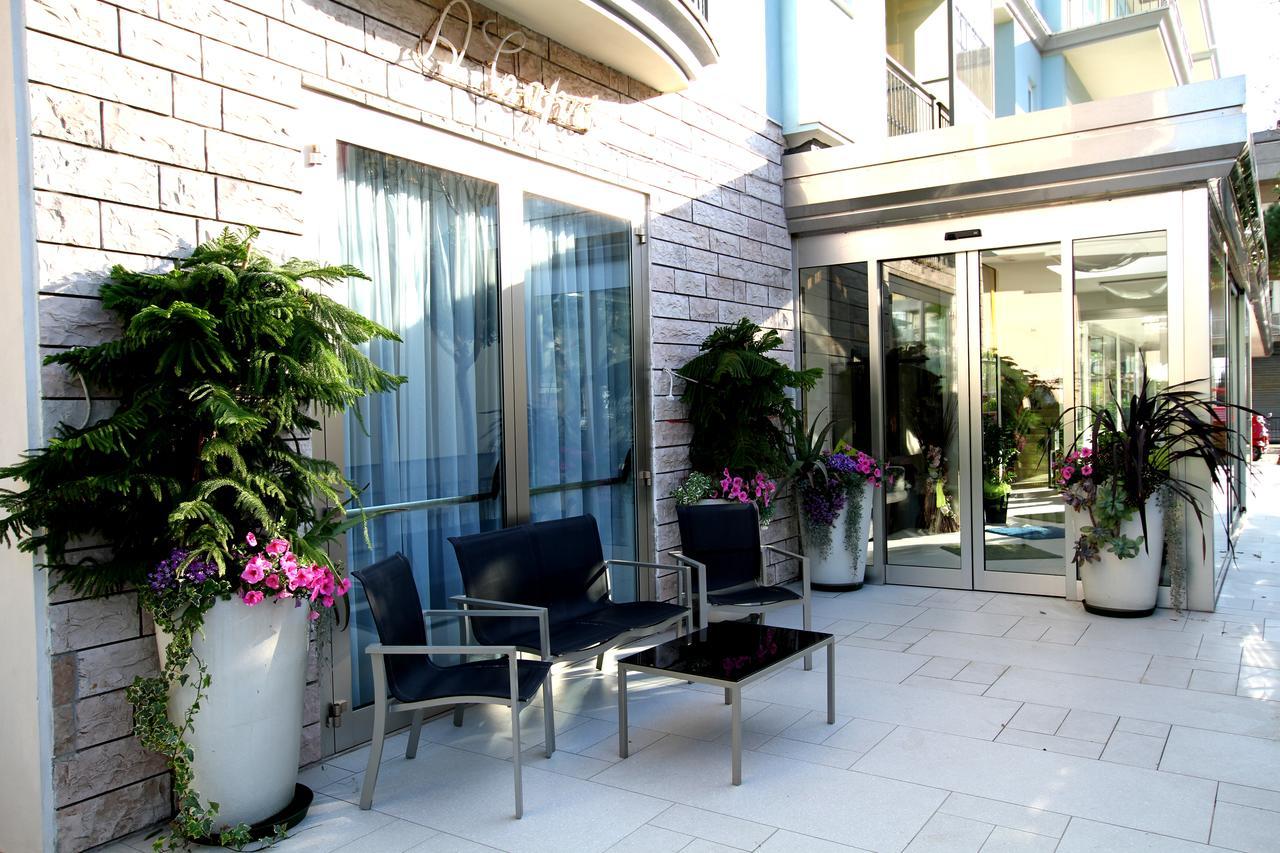 Hotel Capri Μπελάρια-Ιτζέα Μαρίνα Εξωτερικό φωτογραφία